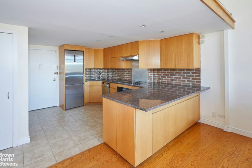 111 Fourth Avenue, Unit 11F photo 4