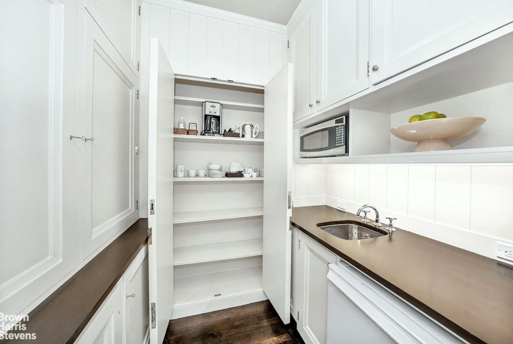 61 East 86th Street, Unit 6 photo 4