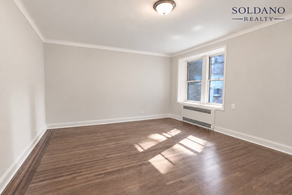 9281 Shore Road, Unit 122