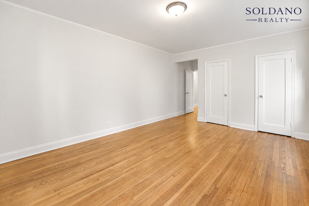 9281 Shore Road, Unit 122 photo 9