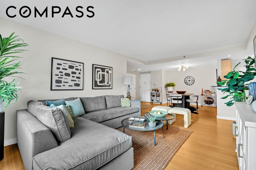 40 West 116th Street, Unit A413 photo 2
