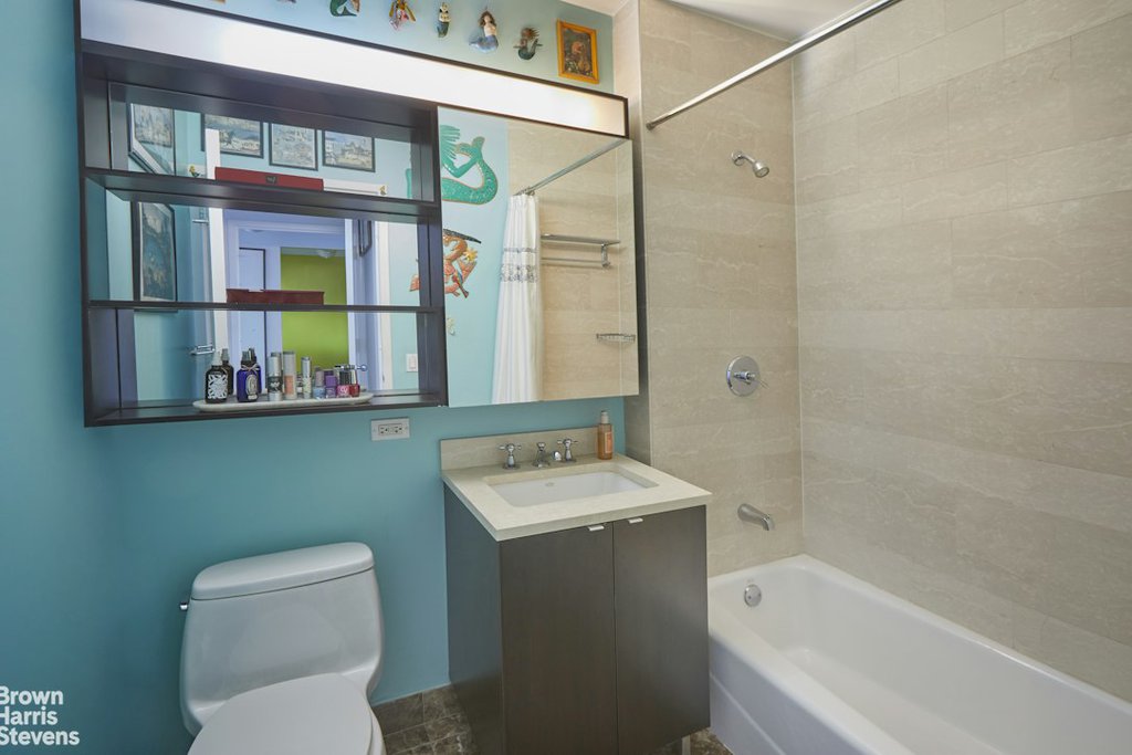 215 East 96th Street, Unit 30A photo 5