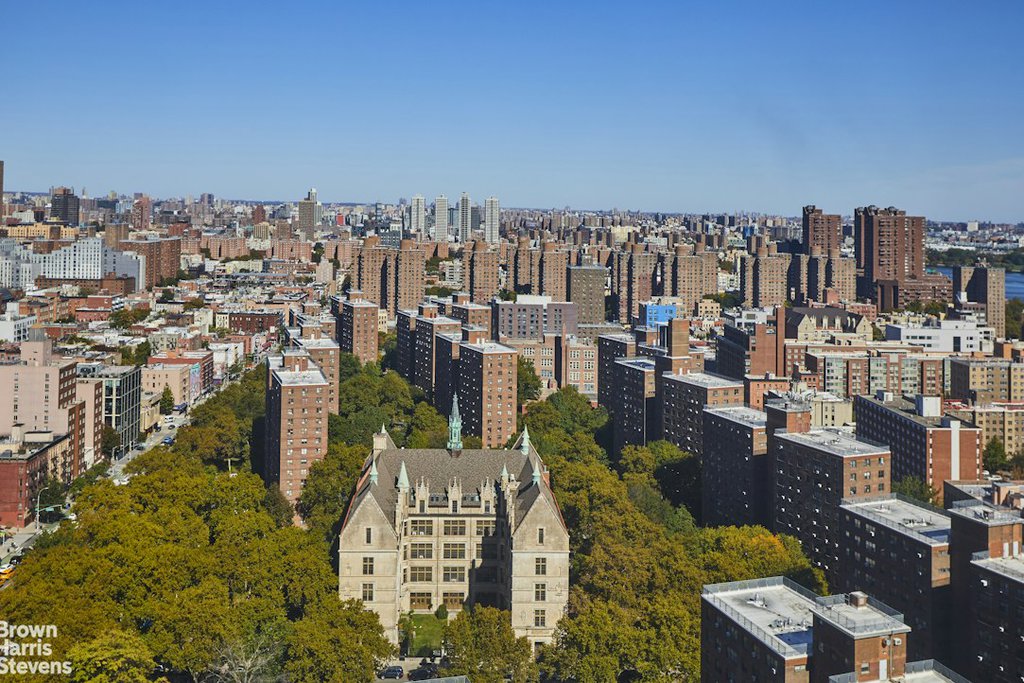 215 East 96th Street, Unit 30A photo 8
