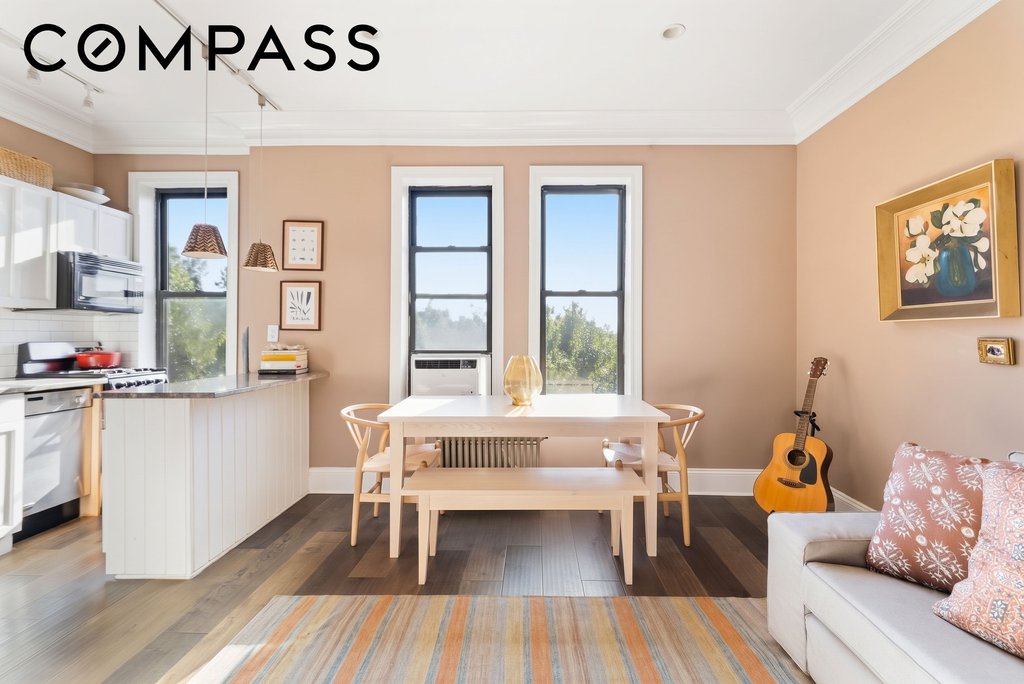 333 4th Street, Unit 6J photo 4