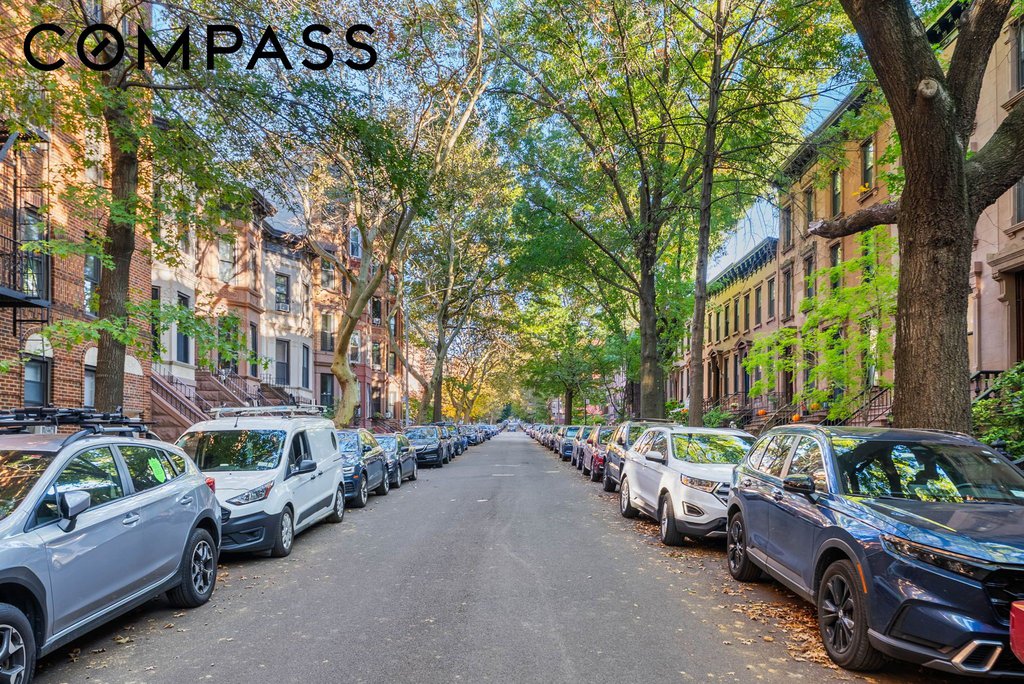 333 4th Street, Unit 6J photo 15