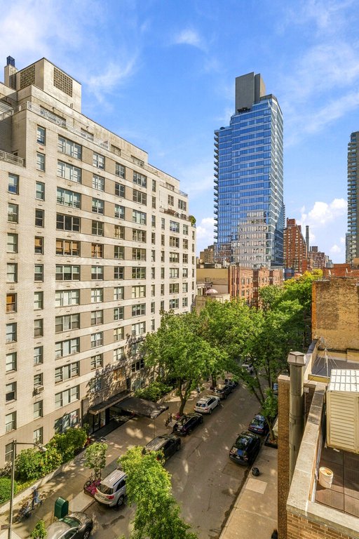 200 East 74th Street, Unit 7AB photo 12