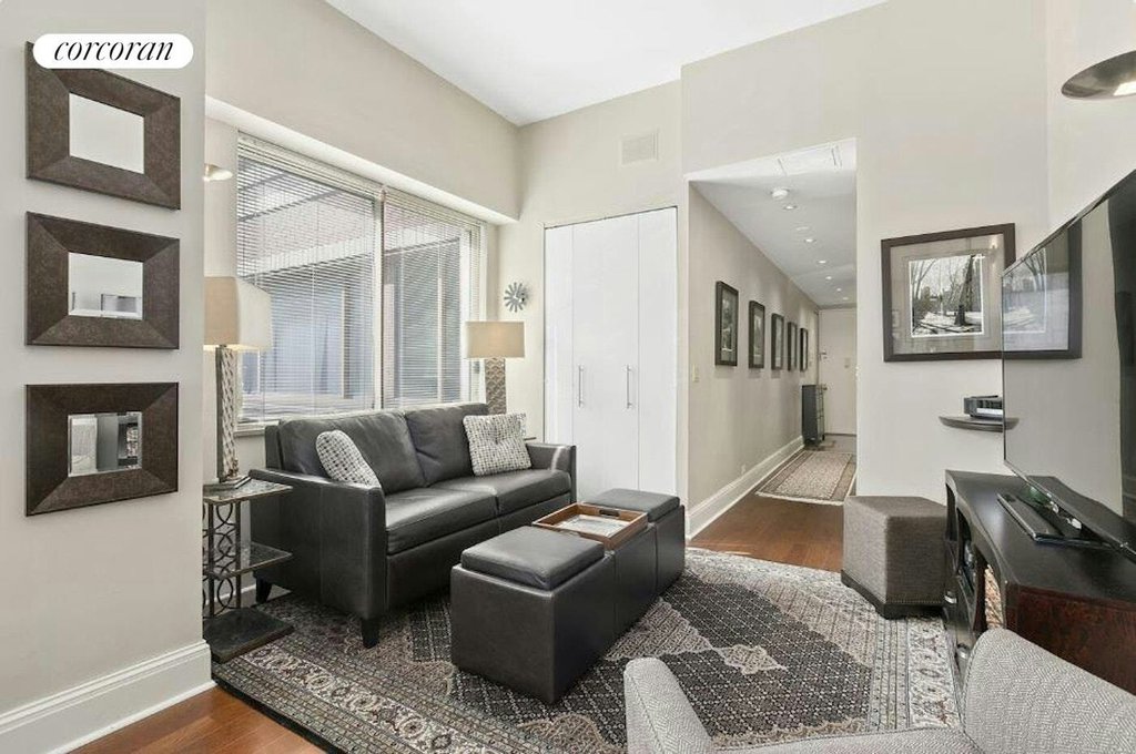 350 West 50th Street, Unit 6K photo 3