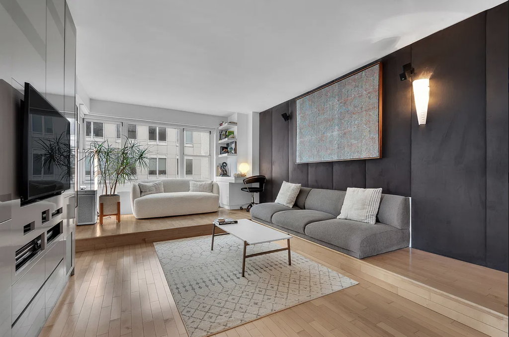 159 West 53rd Street, Unit 36H photo 2