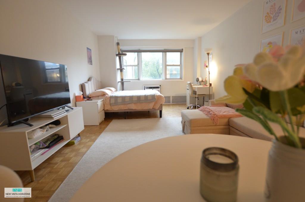 446 East 86th Street, Unit 7G photo 3