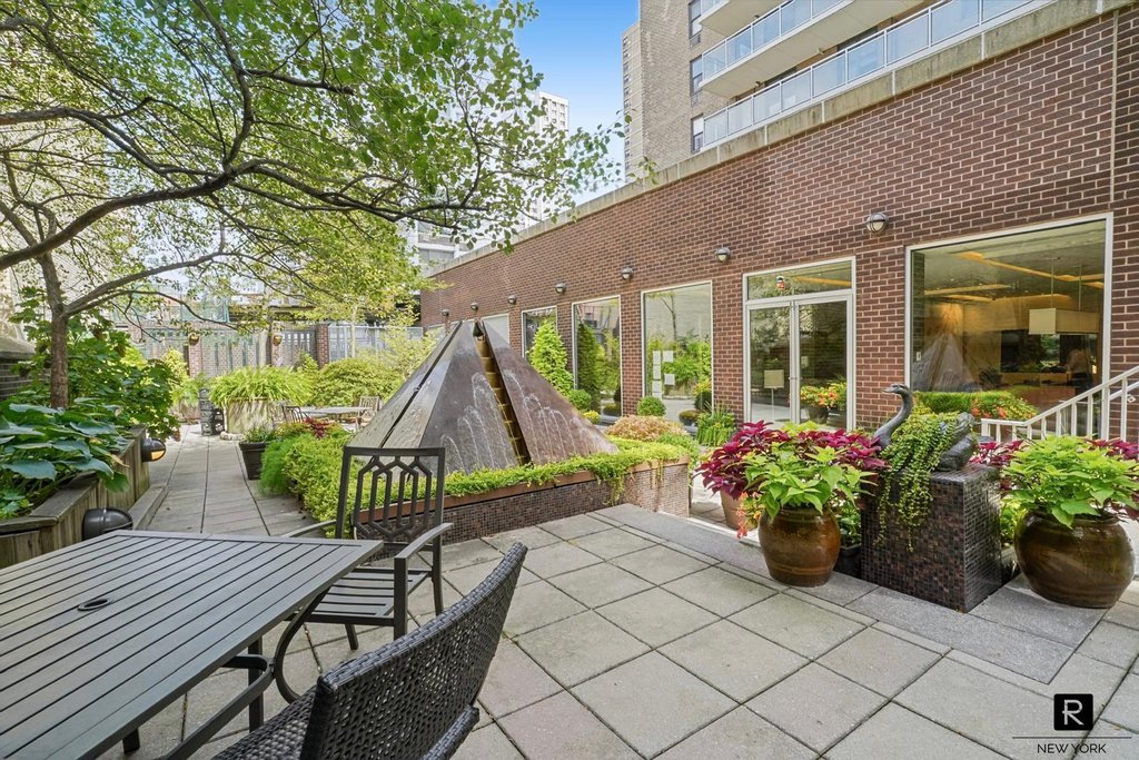 100 West 94th Street, Unit 26N