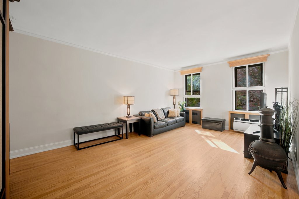 357 West 55th Street, Unit 2C photo 7