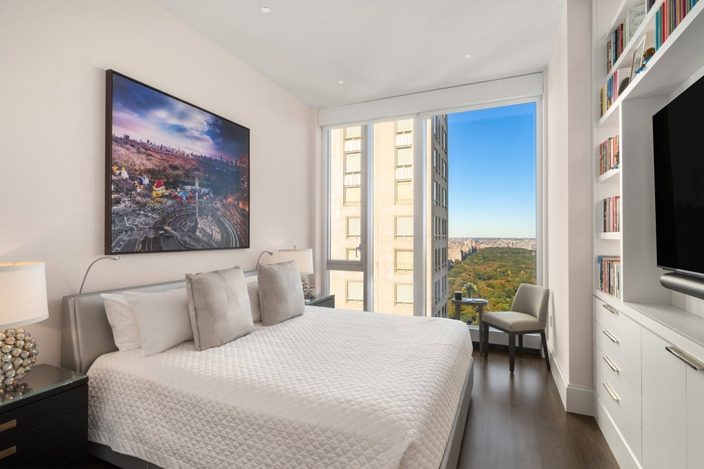 217 West 57th Street, Unit 46B photo 16