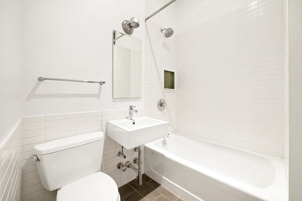103 East 10th Street, Unit 3B photo 5
