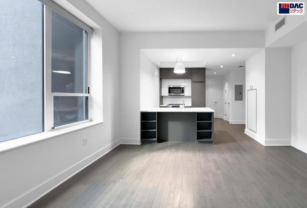 416 West 52nd Street, Unit 303 photo 3