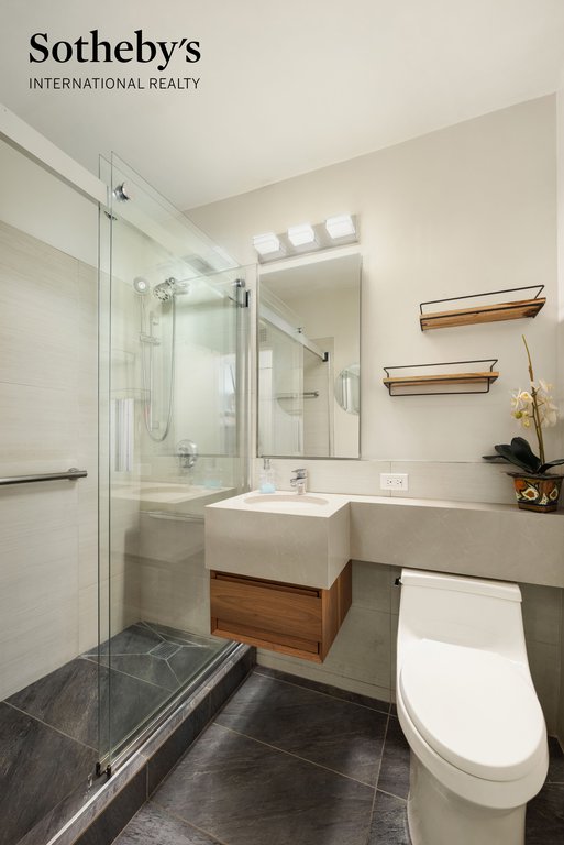 165 West End Avenue, Unit 22A photo 5