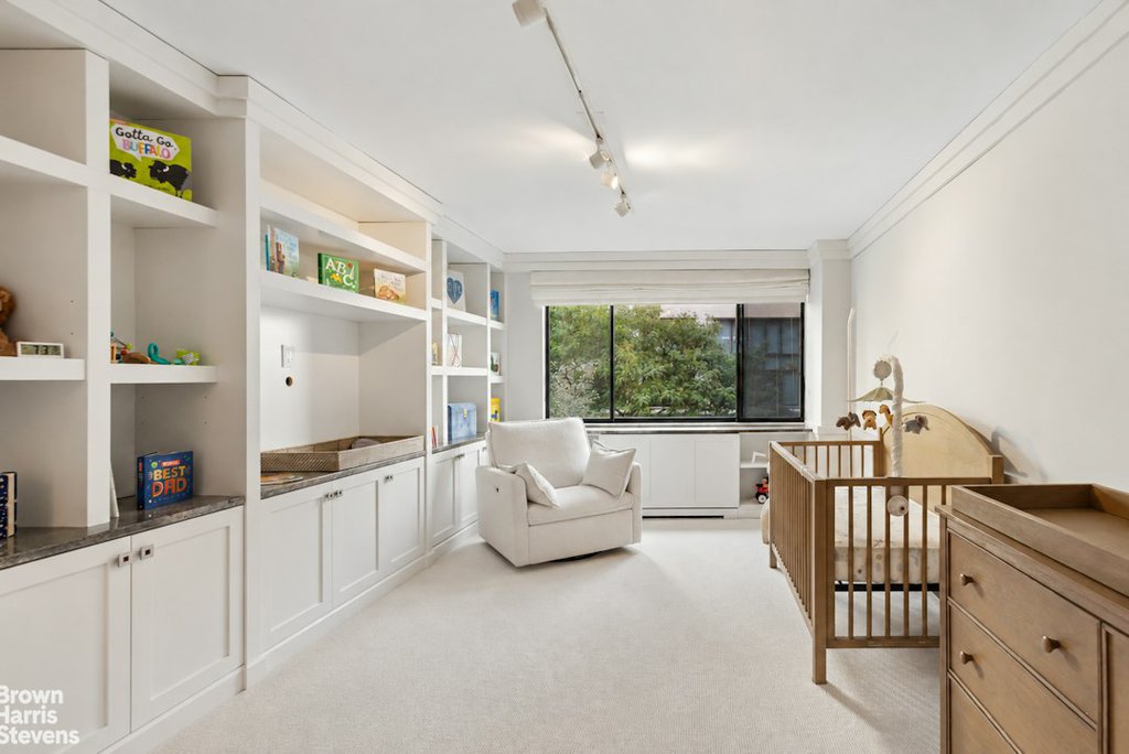 40 East 80th Street, Unit 3A photo 6