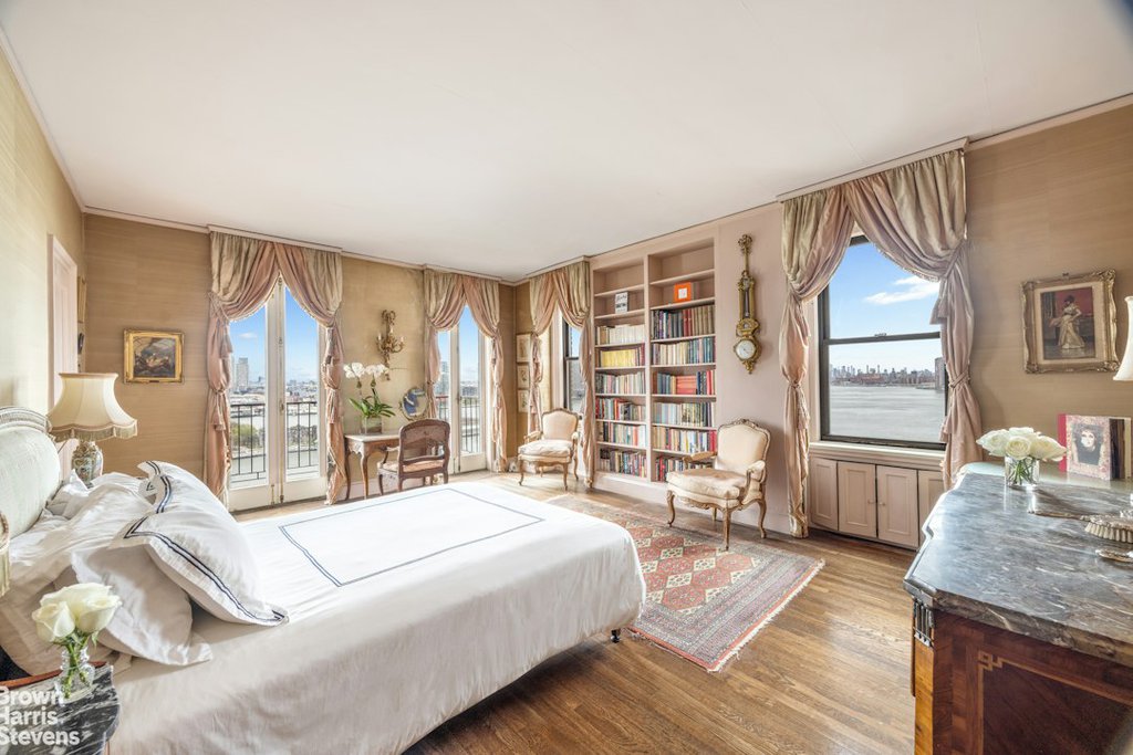 450 East 52nd Street, Unit 12 photo 3