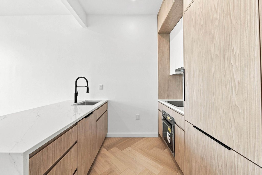 301 Stockholm Street, Unit 2B photo 3