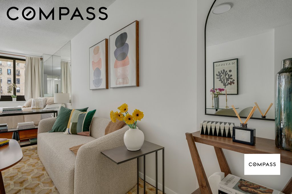 347 West 57th Street, Unit 12E photo 5