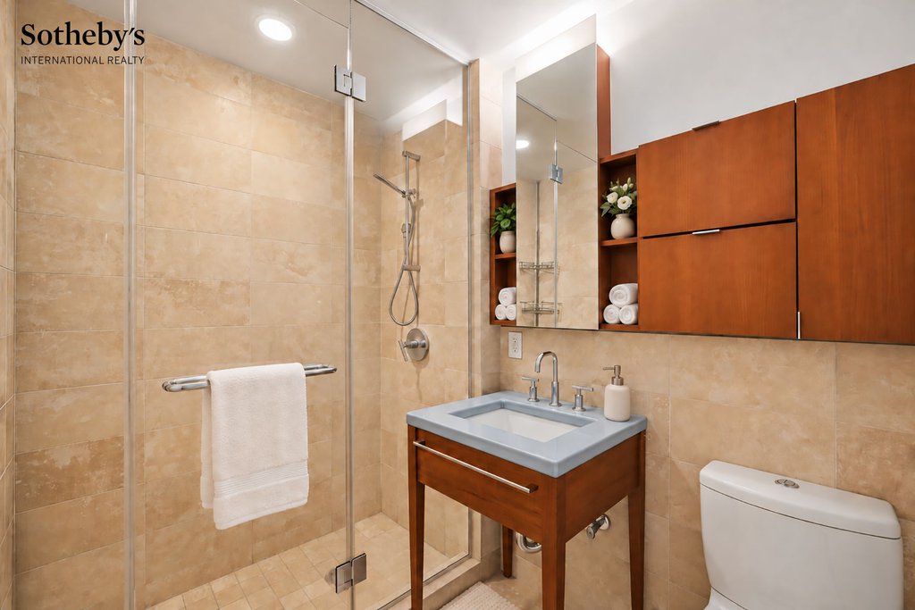 2 River Terrace, Unit 5R photo 10