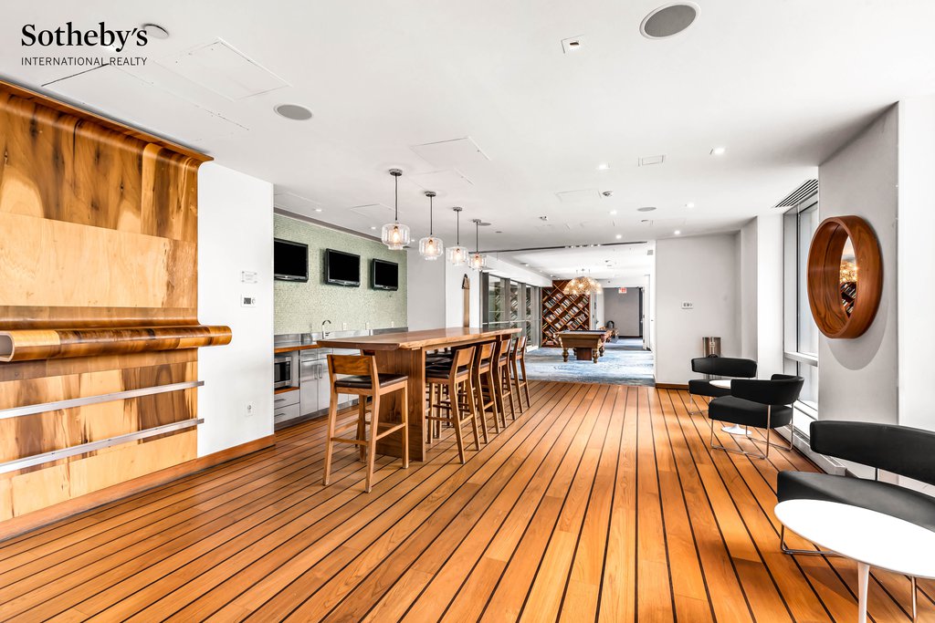 2 River Terrace, Unit 5R photo 21