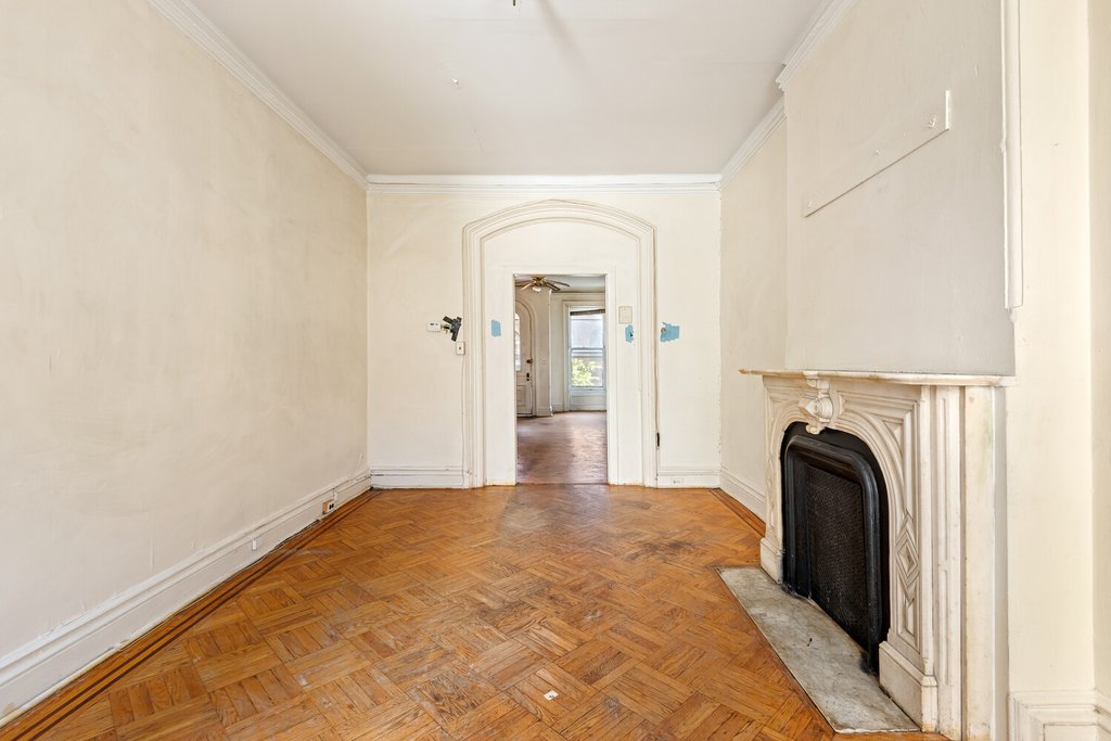 120 Cambridge Place – For Sale photo 5