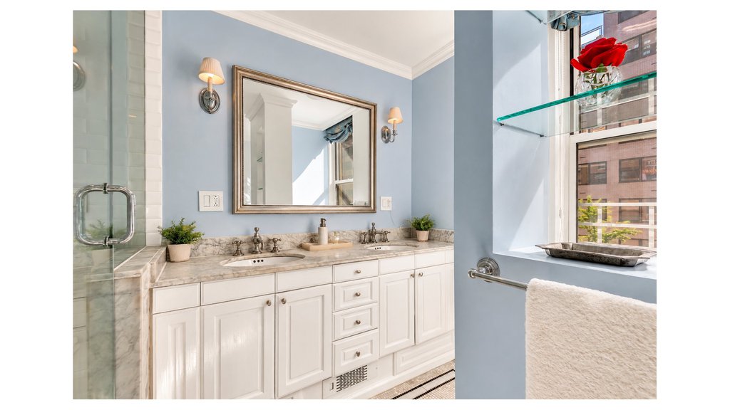 425 East 51st Street, Unit 6AB photo 10