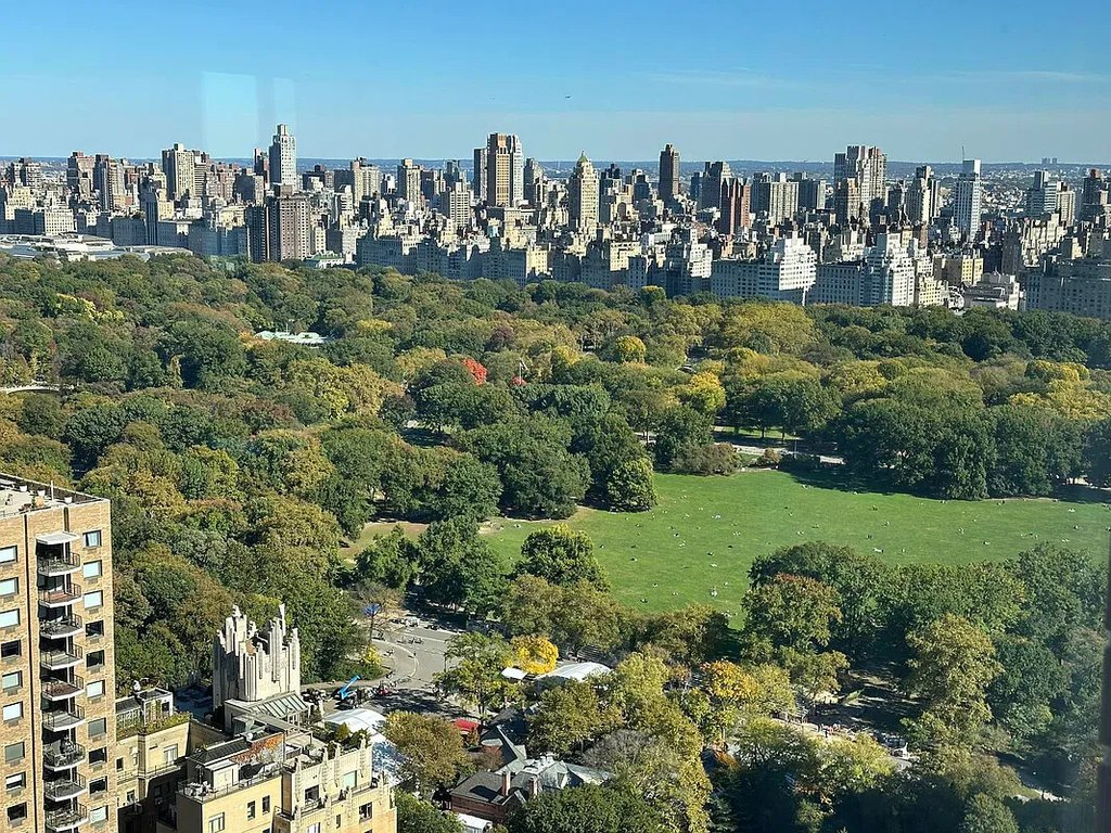 20 West 64th Street, Unit 42L photo 6