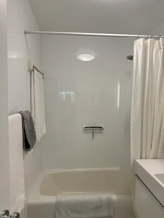 20 West 64th Street, Unit 42L photo 14