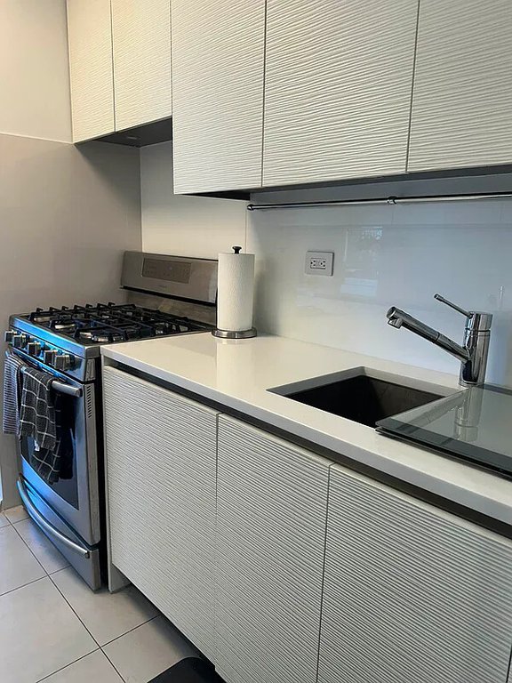 20 West 64th Street, Unit 42L photo 18