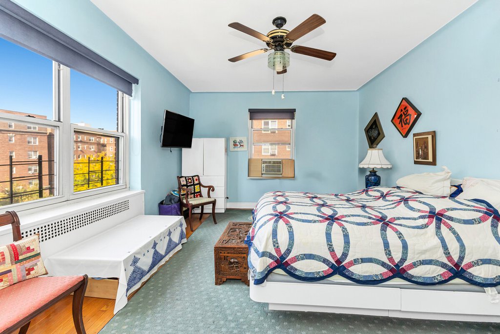 69-11 Yellowstone Boulevard, Unit A41 photo 6