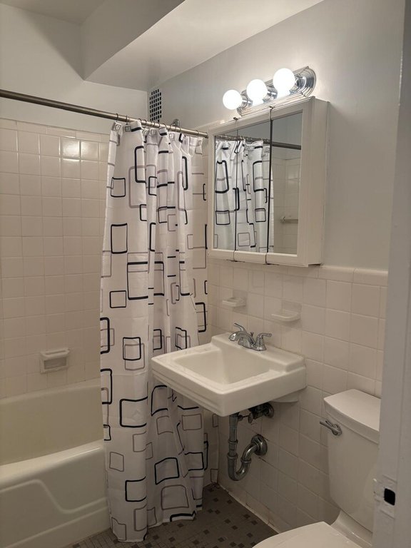220 East 54th Street, Unit 7L photo 9