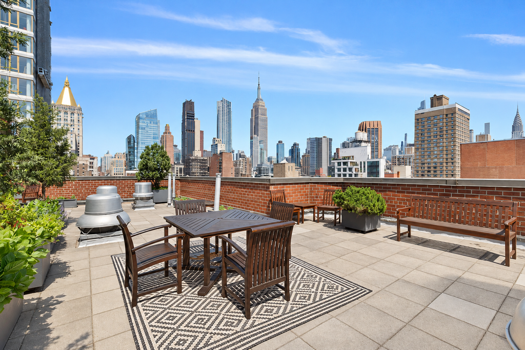 200 East 27th Street, Unit 10E photo 9