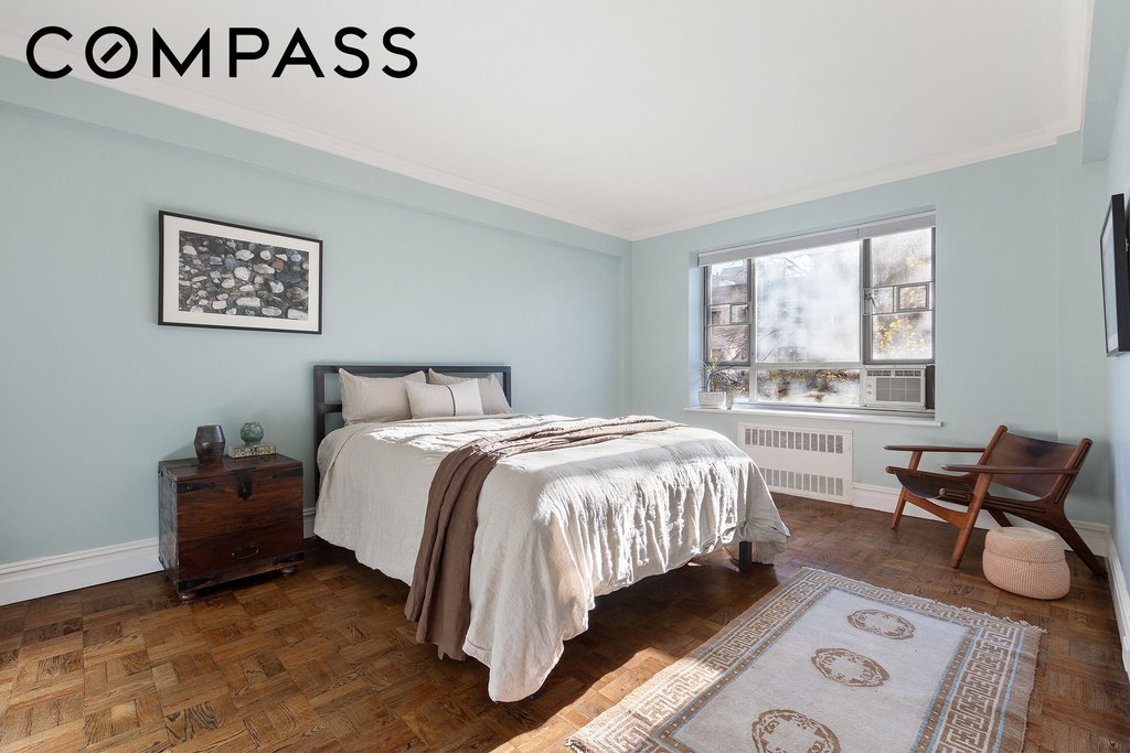 130 Eighth Avenue, Unit 4B photo 9