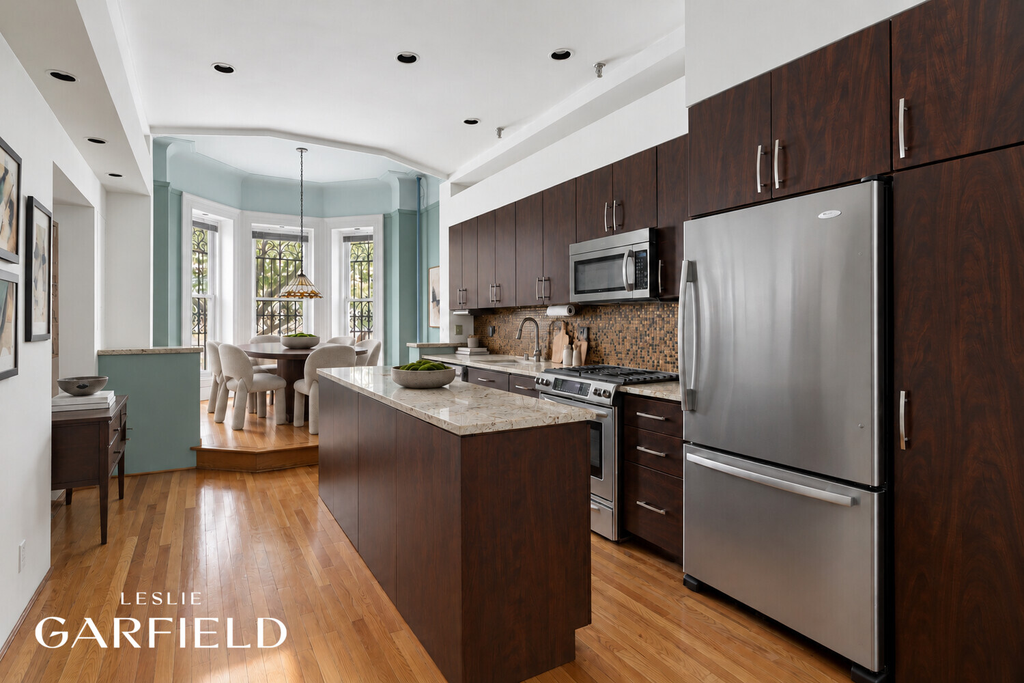 328 West 89th Street – For Sale photo 3