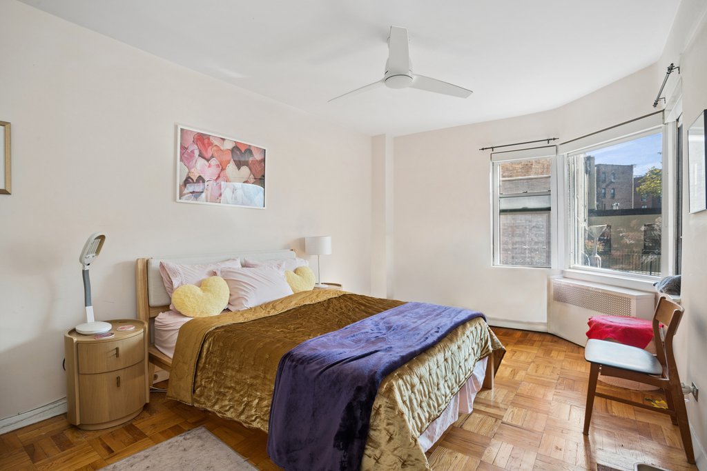 34 Plaza Street East, Unit 310 photo 5