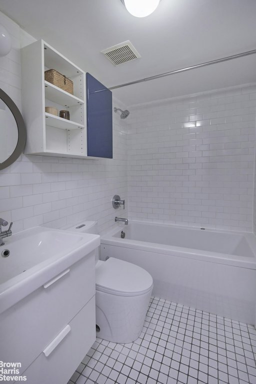 796 Dekalb Avenue, Unit 2B photo 7