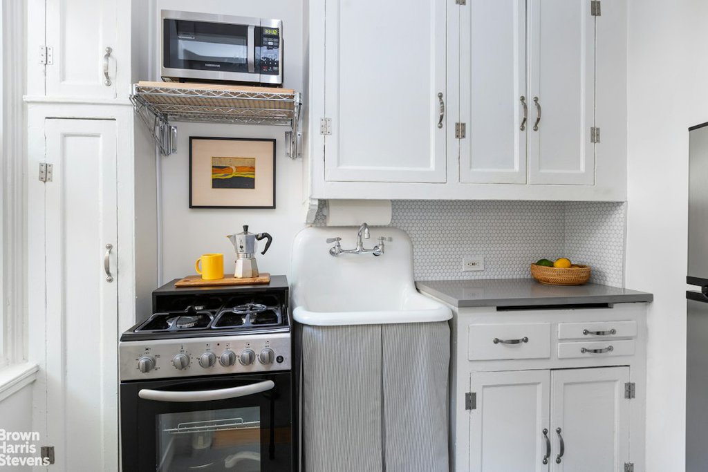 2 Horatio Street, Unit 4B photo 5