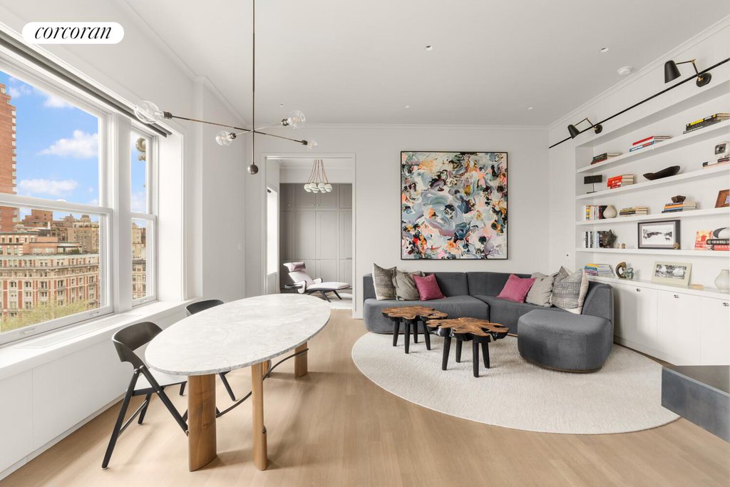 35 West 81st Street, Unit 12A photo 2