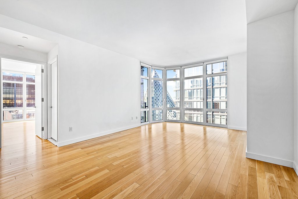 555 West 59th Street, Unit 25B photo 2