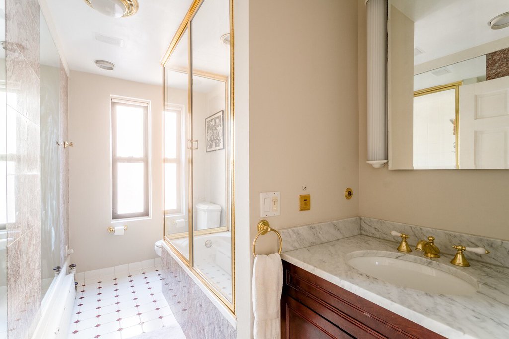 205 West 57th Street, Unit 11CD photo 8