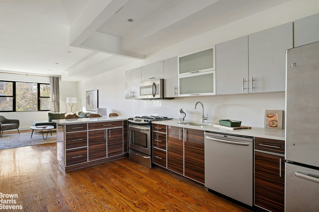 1590 Pacific Street, Unit PH photo 3