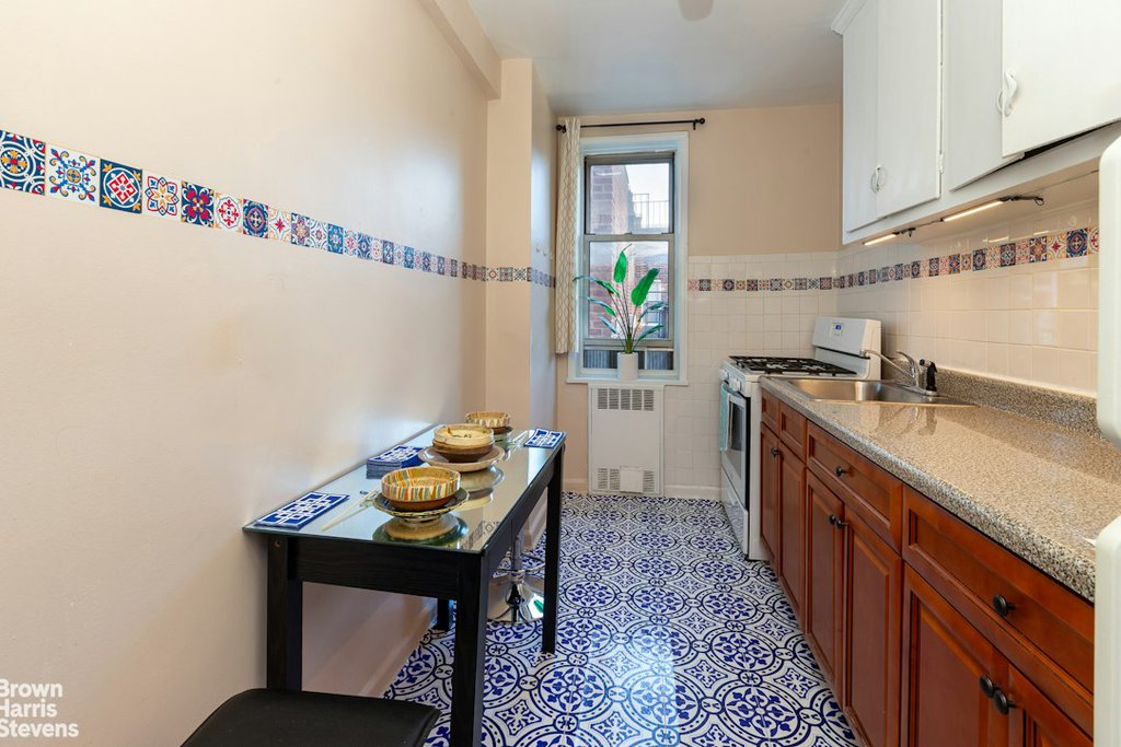 5645 Netherland Avenue, Unit 6E photo 6