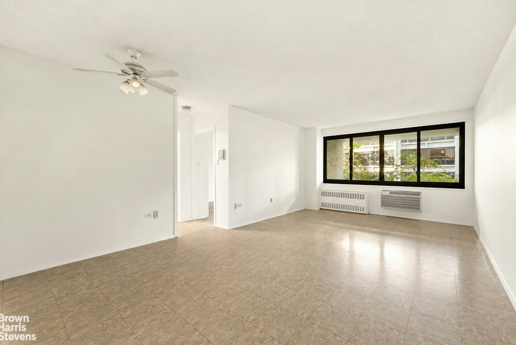 333 Pearl Street, Unit 2J
