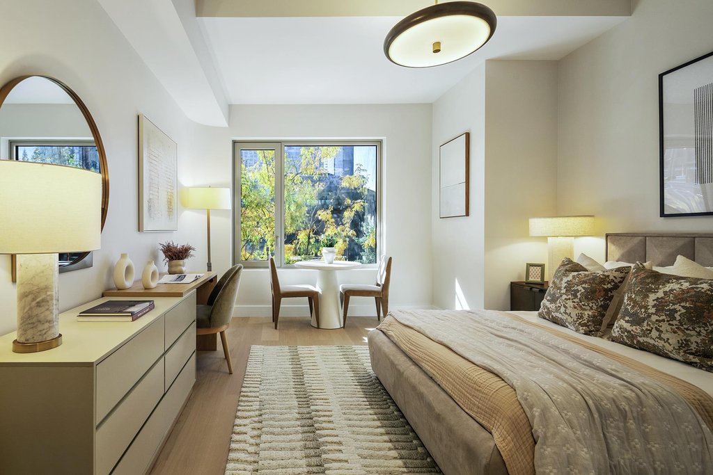 24-01 Queens Plaza North, Unit 1405
