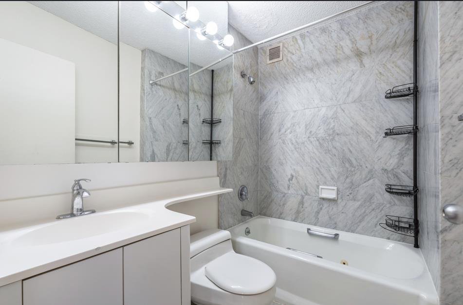 404 East 79th Street, Unit 22C photo 5