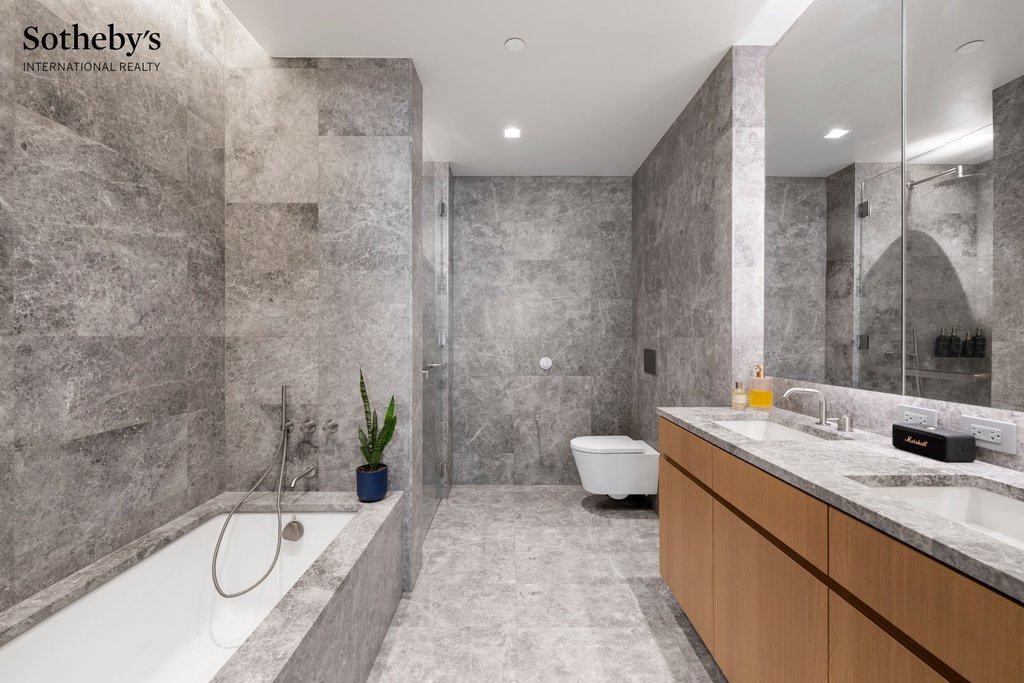 611 West 56th Street, Unit 2B photo 7