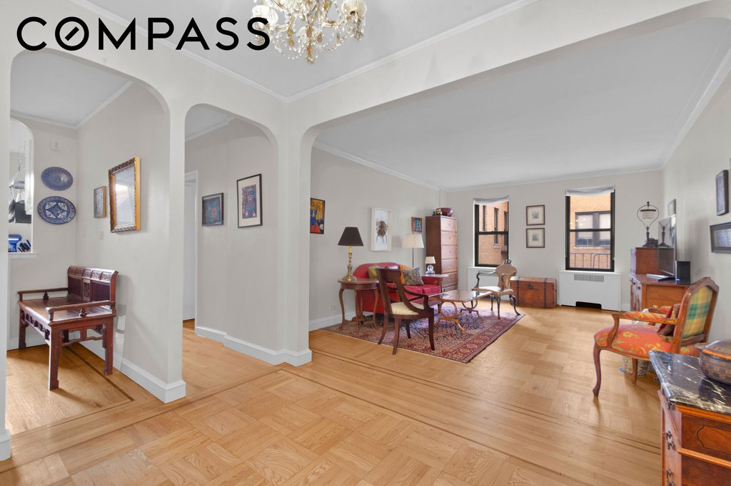 17 Chittenden Avenue, Unit 4D photo 2