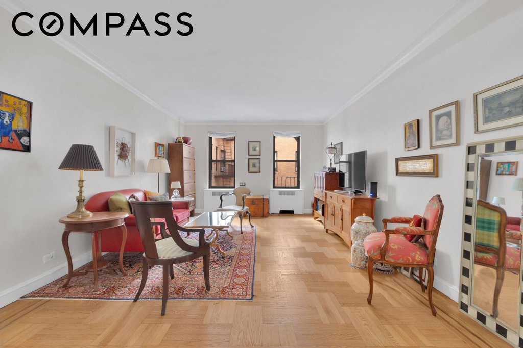 17 Chittenden Avenue, Unit 4D photo 3