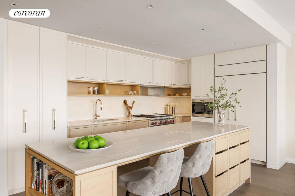 250 West 96th Street, Unit 9E photo 3
